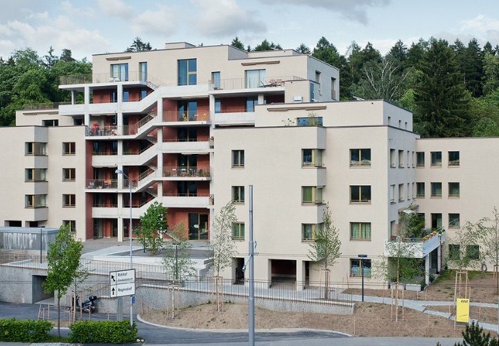 Habitat partagé en Suisse : oui c’est possible !