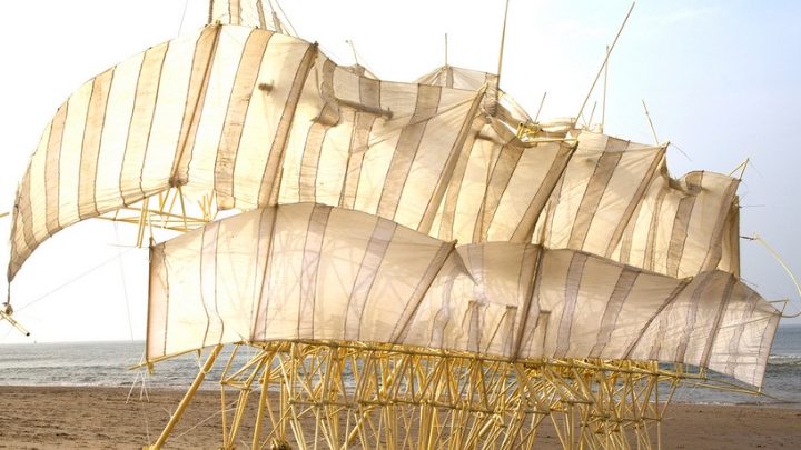 Les bêtes de plage de Theo Jansen
