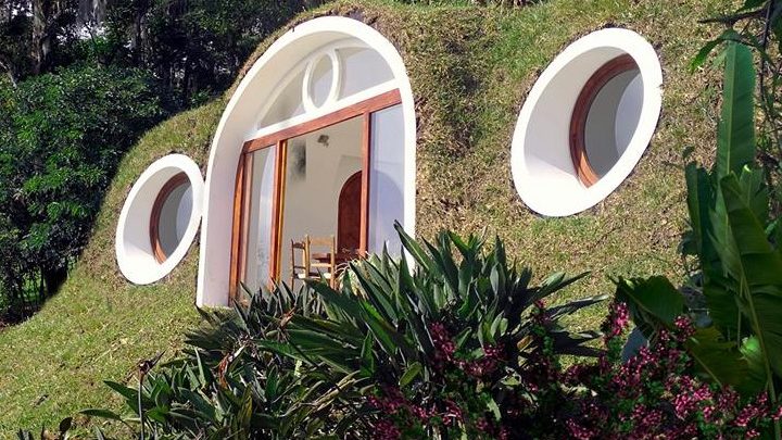 Les maisons de hobbit version écolo