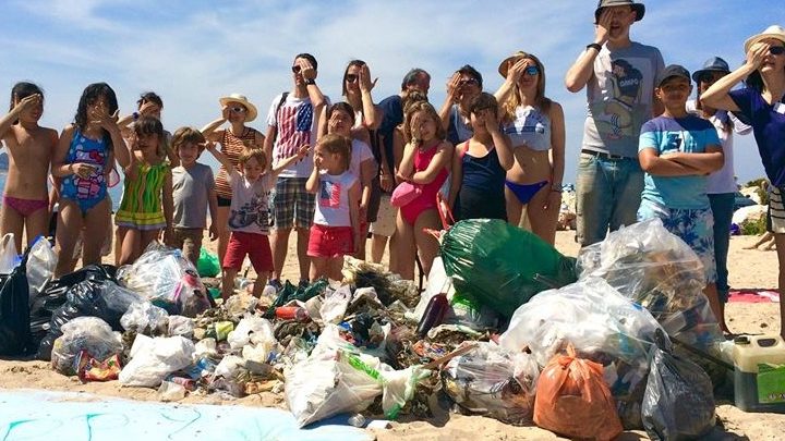 SensiBoat, les pirates du plastique à l’assaut du littoral !