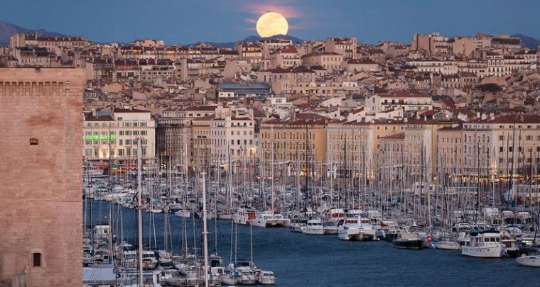 Méditer pour la pleine lune de Novembre