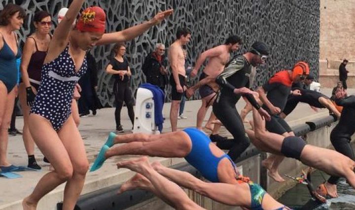 Le plouf du 13 dans la piscine du MuCEM
