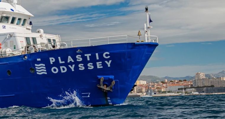 Arrivée du navire Plastic Odyssey à Marseille
